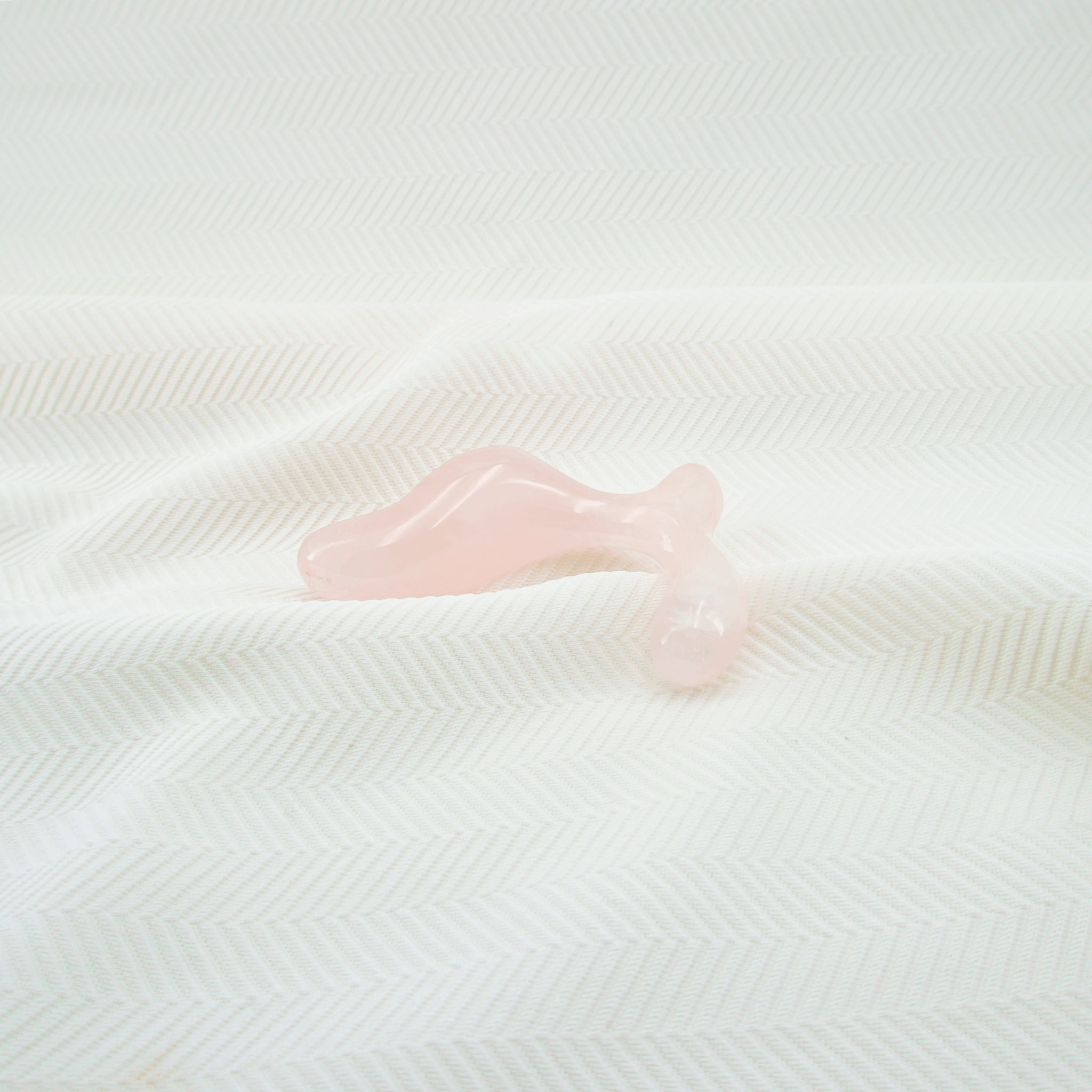 Finding the Perfect Fit: How to Choose & Use a Crystal Anal Plug