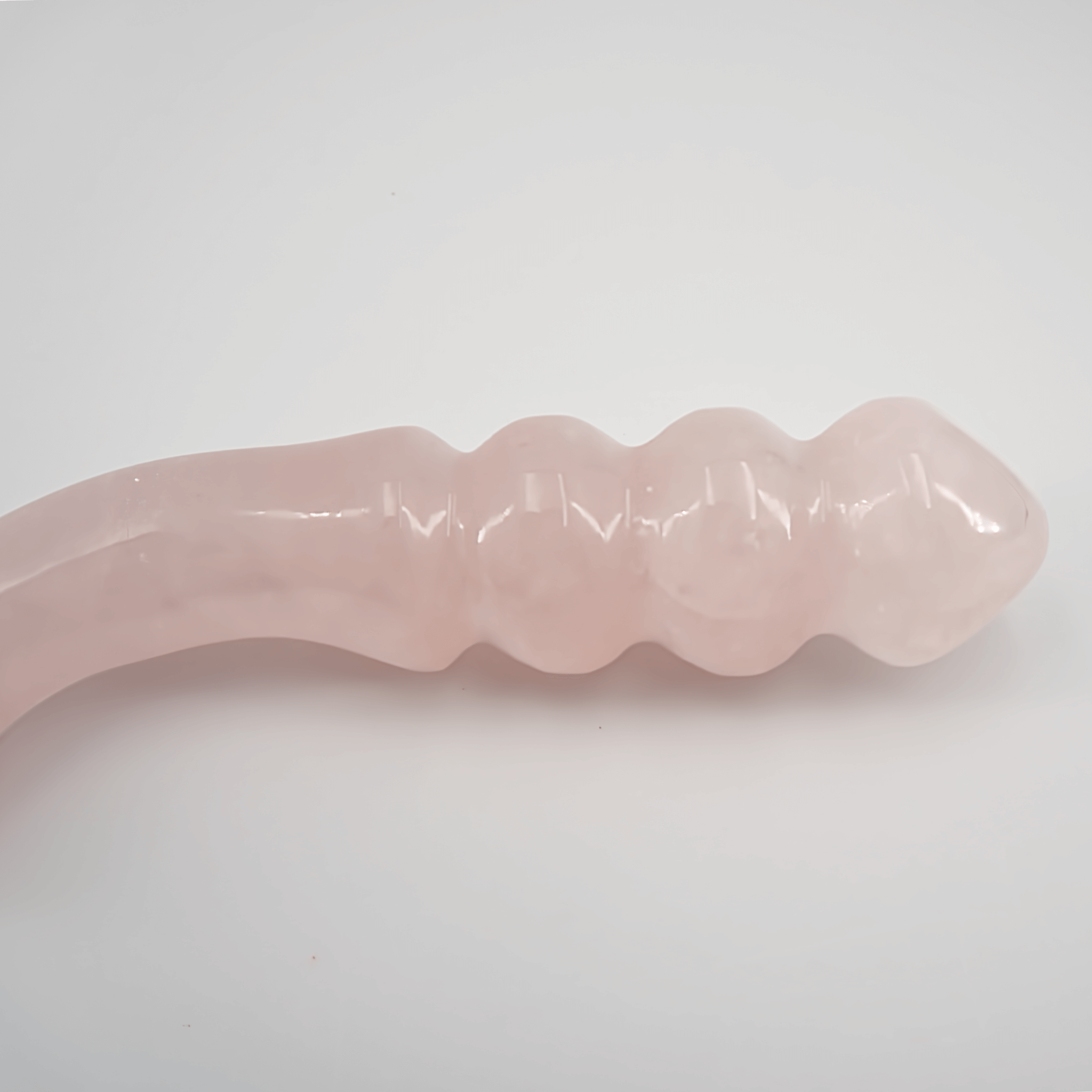 Curvona-ribbed-dildo