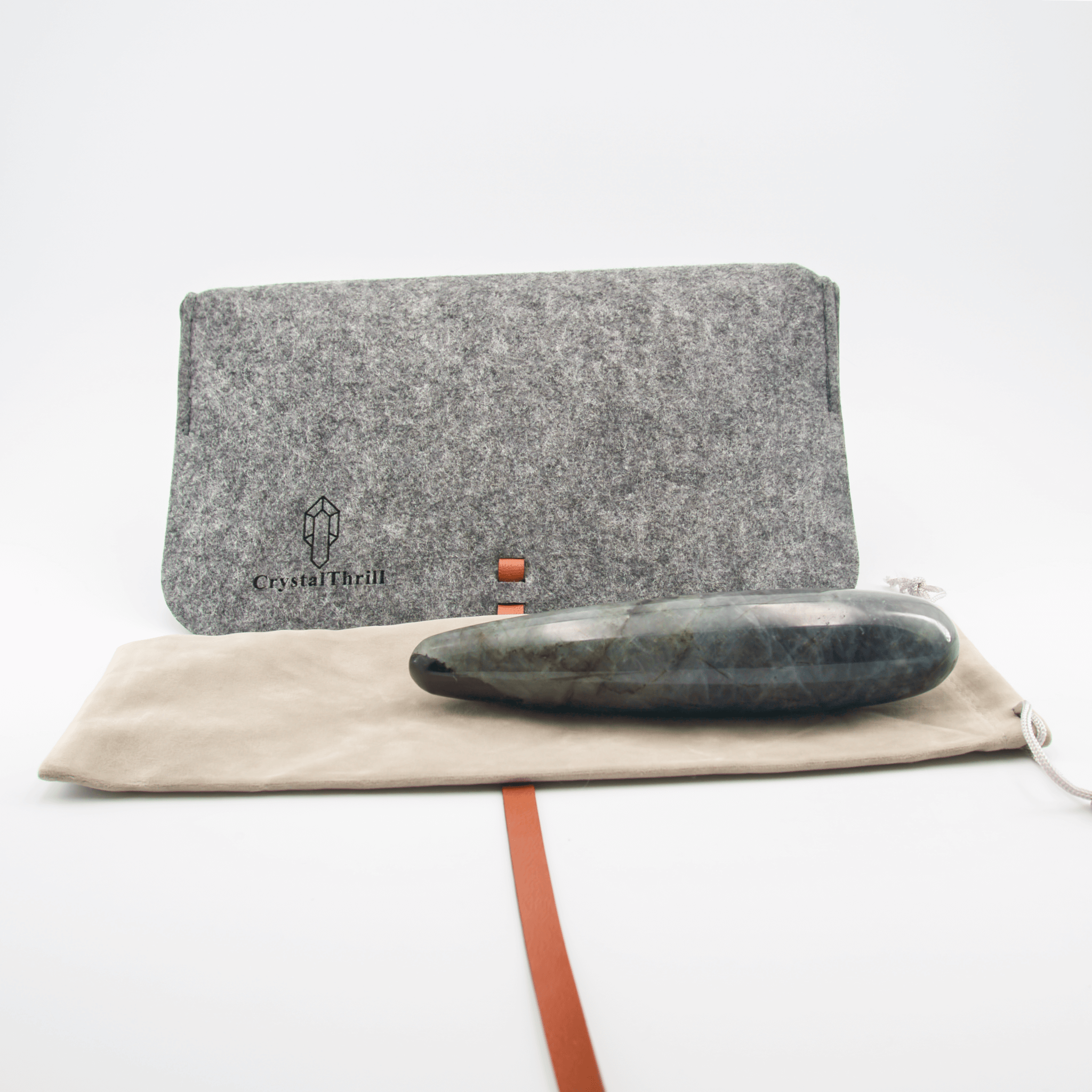 Taperella-L-yoni-wand