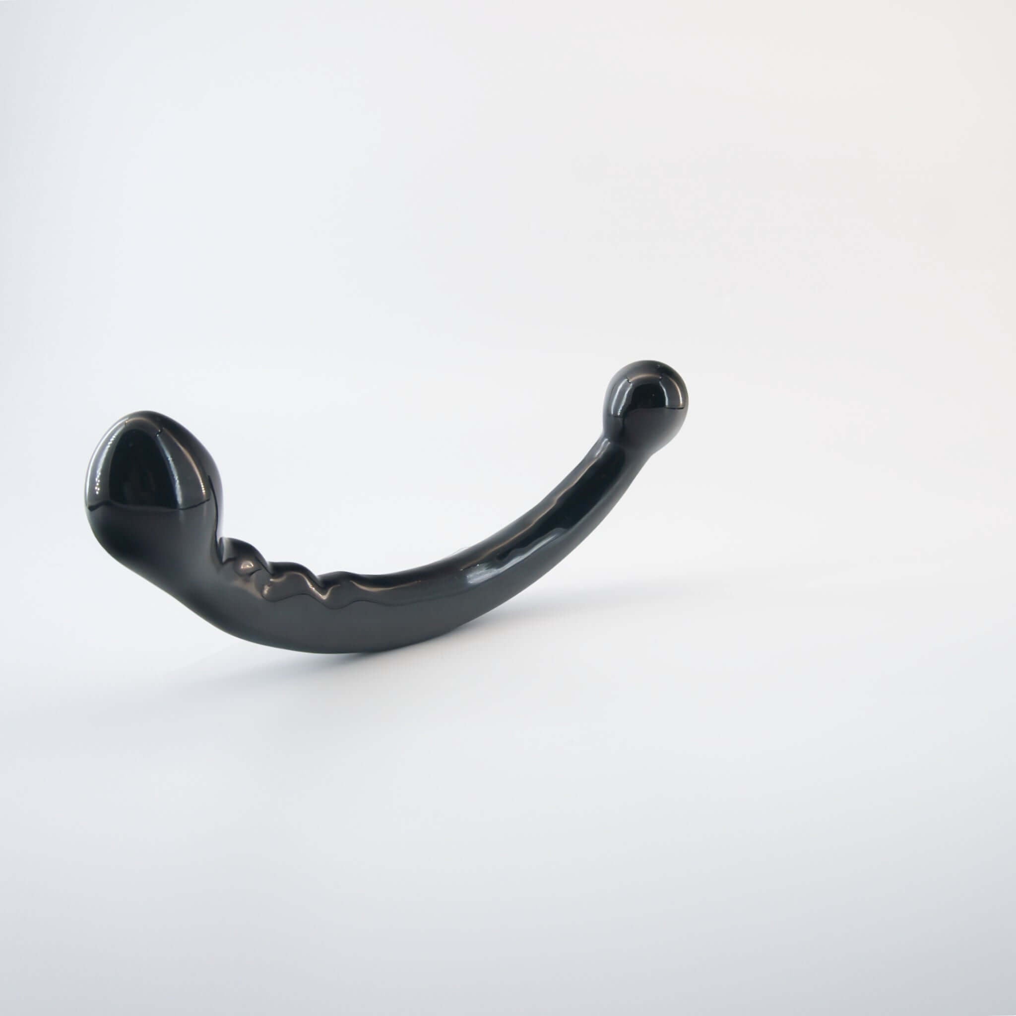 Veyora Black Obsidian Dildo