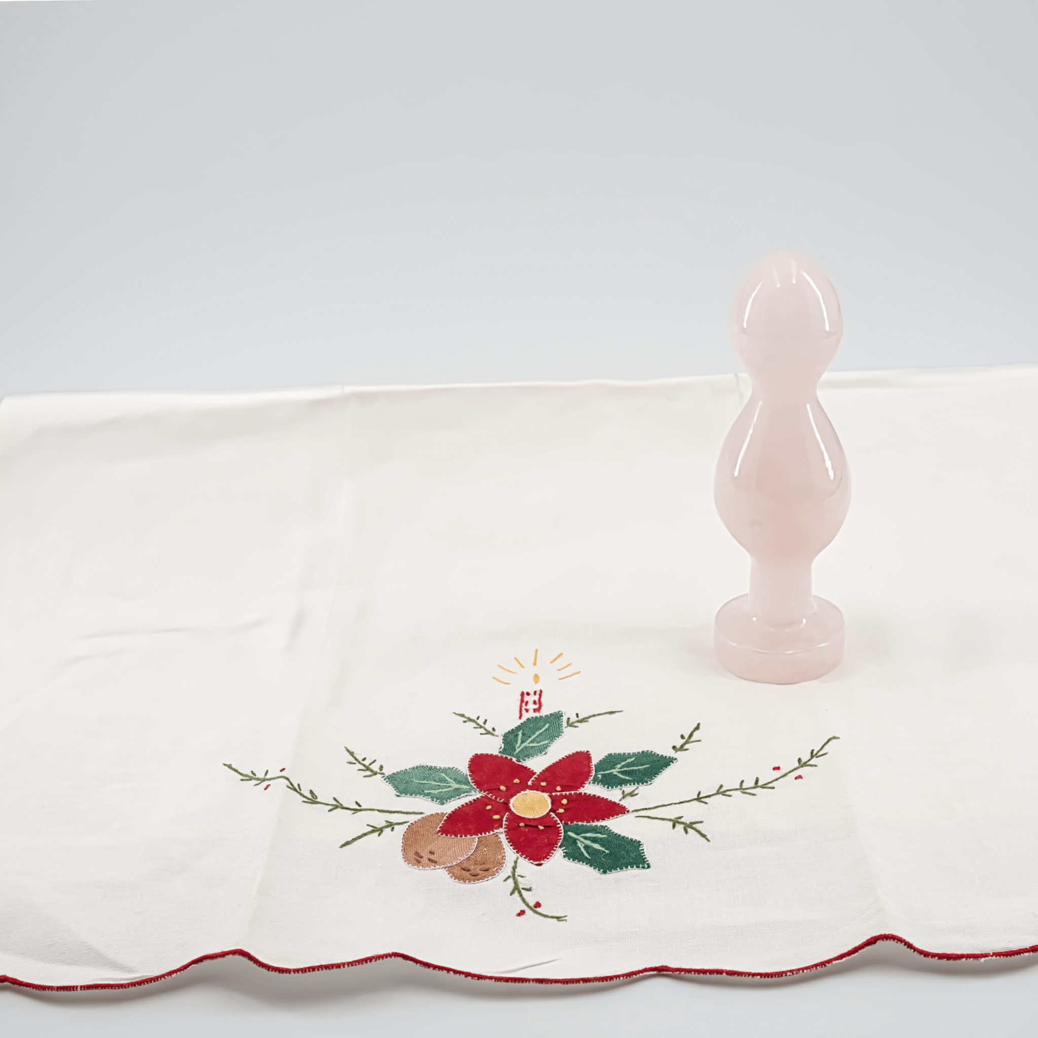 CrystalThrill Bulbous Rose Quartz / 5" Bulbora