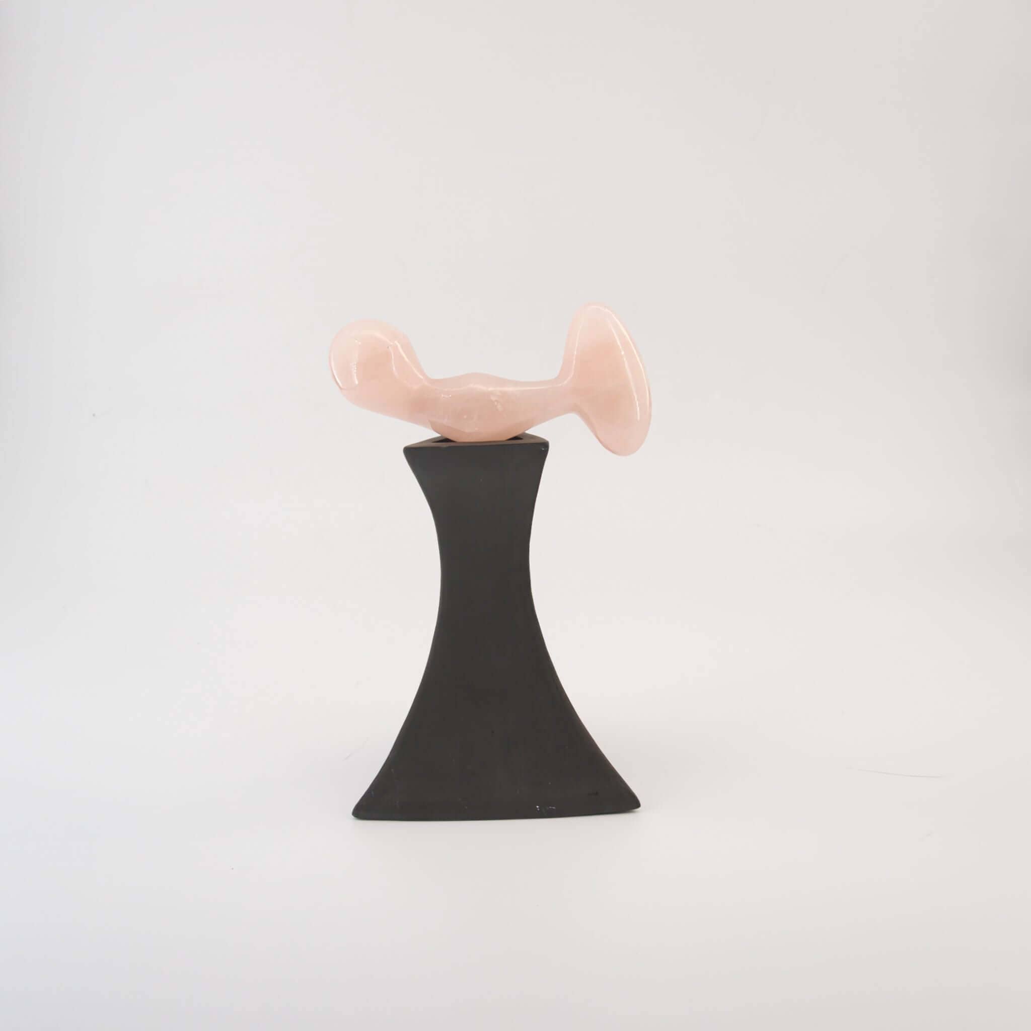 CrystalThrill Ergonomic Rounded Rose Quartz / 4" Aetheris